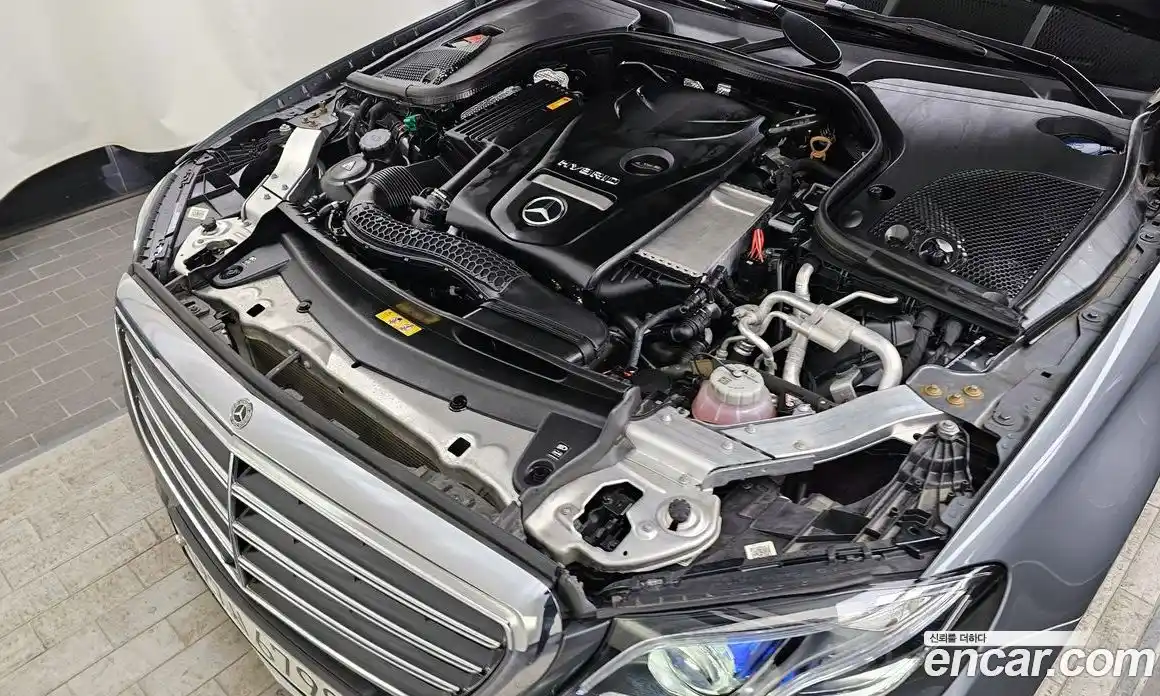 Mercedes-Benz E-Class 2019 2.0 Автомат в Москве № 139197, фото 19