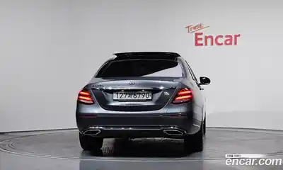 Mercedes-Benz E-Class 2019 2.0 Автомат в Москве № 139197, миниатюра 2