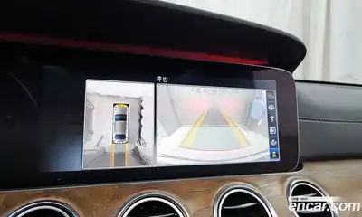 Mercedes-Benz E-Class 2019 2.0 Автомат в Москве № 139197, миниатюра 6