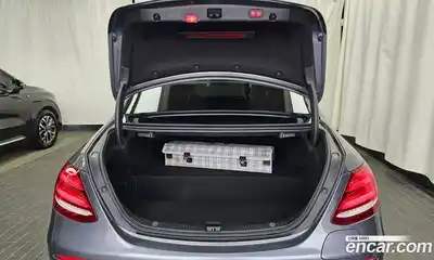 Mercedes-Benz E-Class 2019 2.0 Автомат в Москве № 139197, миниатюра 10