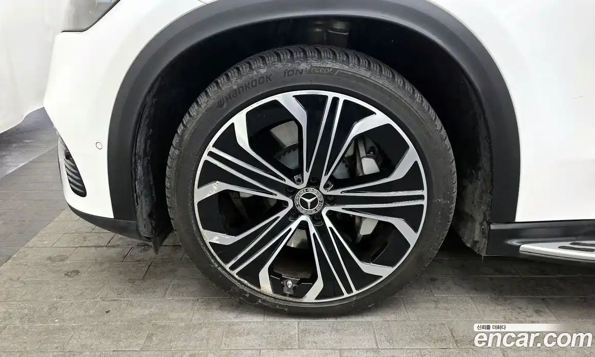 Mercedes-Benz EQE 2023 0.3 Автомат в Москве № 142874, фото 3