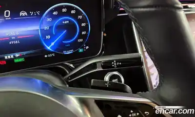 Mercedes-Benz EQE 2023 0.3 Автомат в Москве № 142874, миниатюра 5