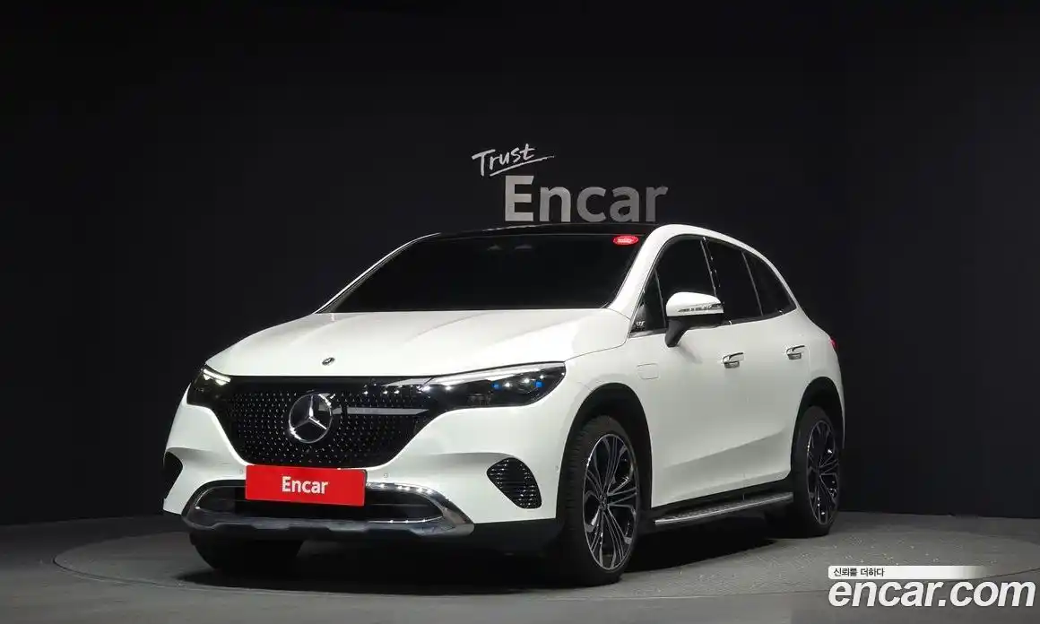 Mercedes-Benz EQE 2023 0.3 Автомат в Москве № 142874, фото 10