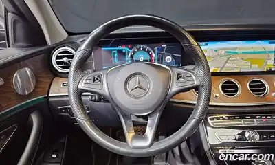 Mercedes-Benz E-Class, 2018