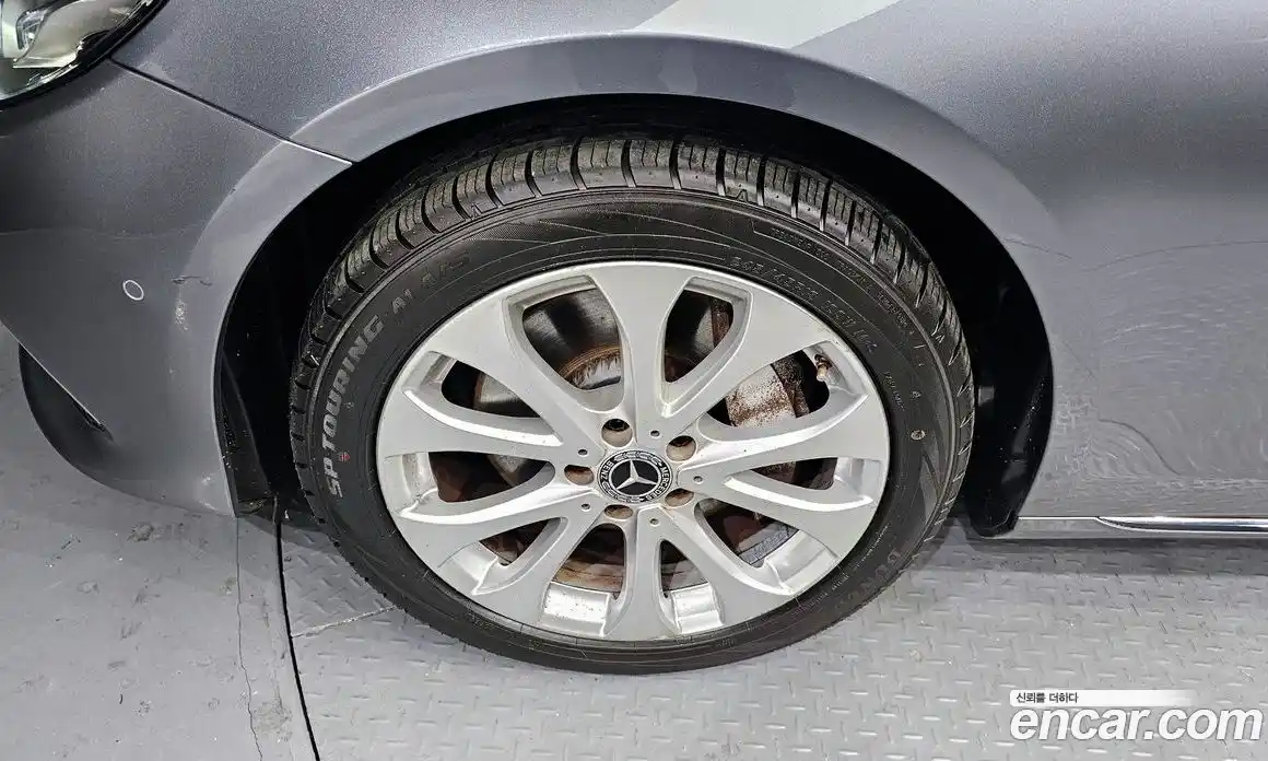 Mercedes-Benz E-Class 2018 2.0 Автомат в Москве № 143714, фото 12