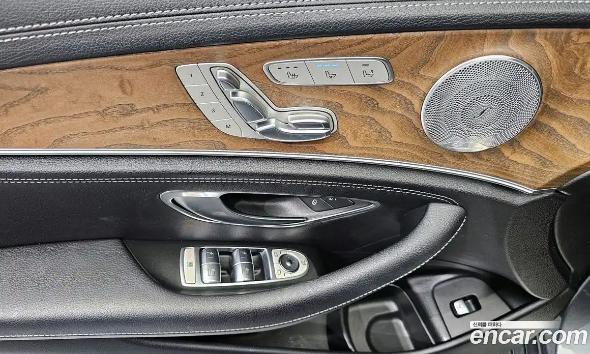 Mercedes-Benz E-Class 2018 2.0 Автомат в Москве № 143714, фото 8