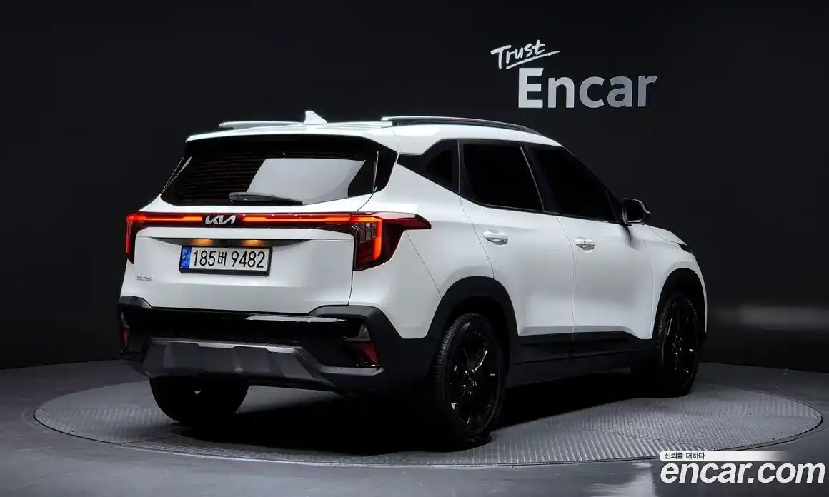 Kia Seltos 2023 1.6 Автомат в Москве № 14412, фото 18