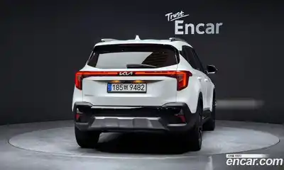 Kia Seltos 2023 1.6 Автомат в Москве № 14412, миниатюра 7