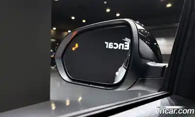 Kia Seltos 2023 1.6 Автомат в Москве № 14412, миниатюра 10