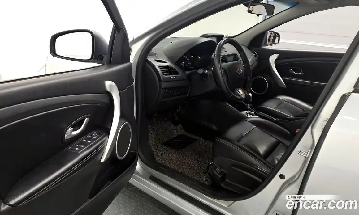 Renault SM3 2011 1.6 Автомат в Москве № 148047, фото 3