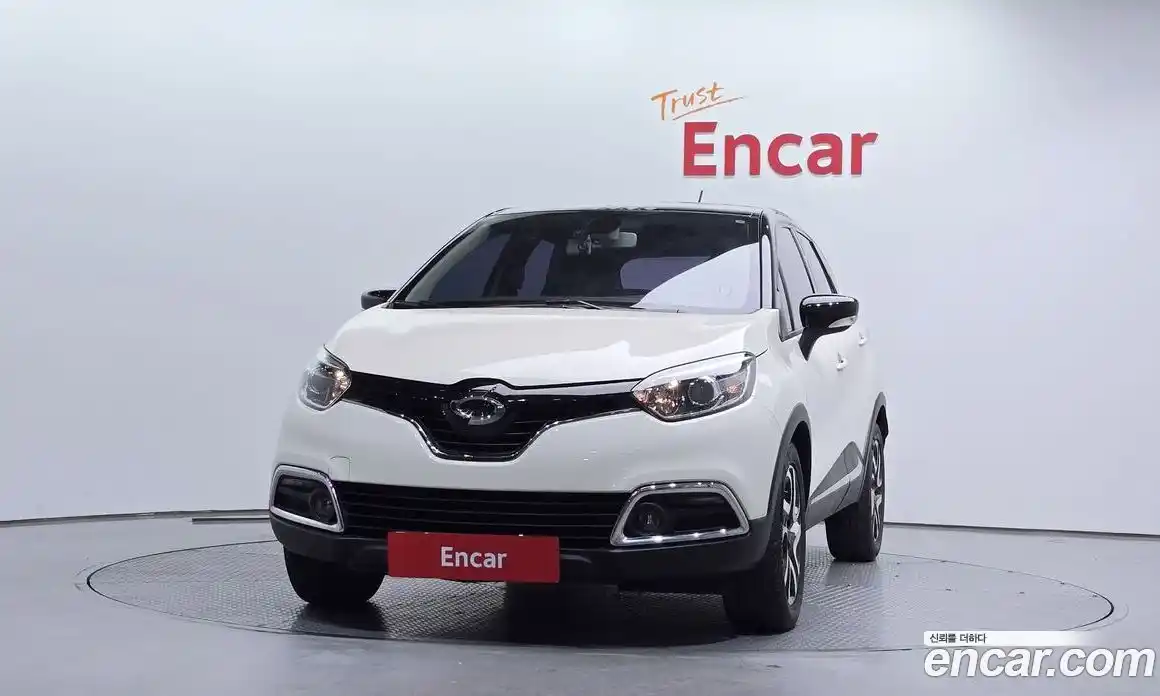 Renault QM3 2015 1.5 Автомат в Москве № 148191, фото 10