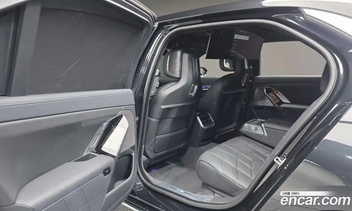 BMW 7-Series 2024 3.0 Автомат в Москве № 153062, фото 17