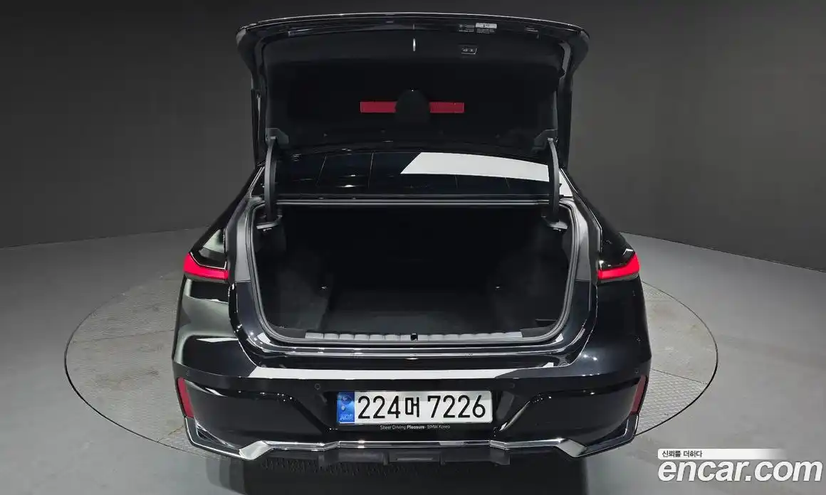 BMW 7-Series 2024 3.0 Автомат в Москве № 153062, фото 5