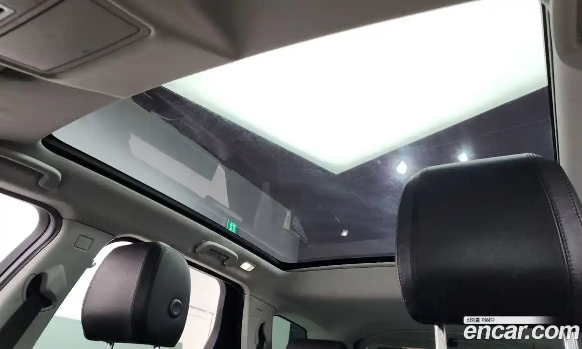 Land Rover Discovery Sport 2017 2.0 Автомат в Москве № 154809, фото 15