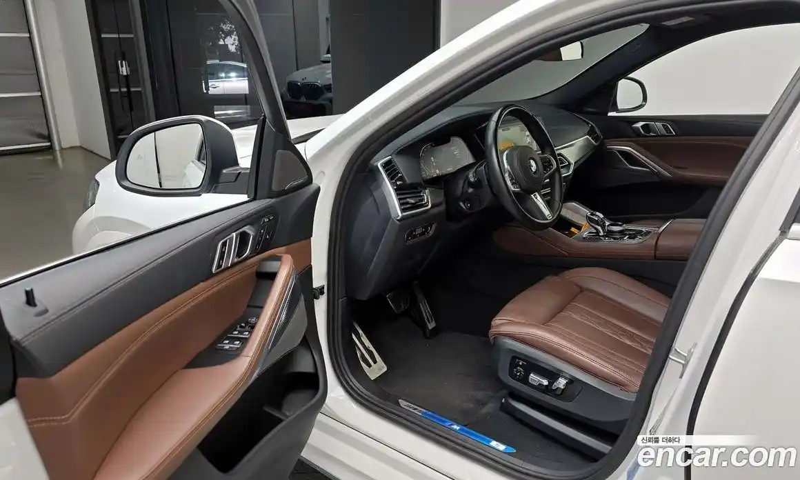 BMW X6 2023 3.0 Автомат в Москве № 155358, фото 17