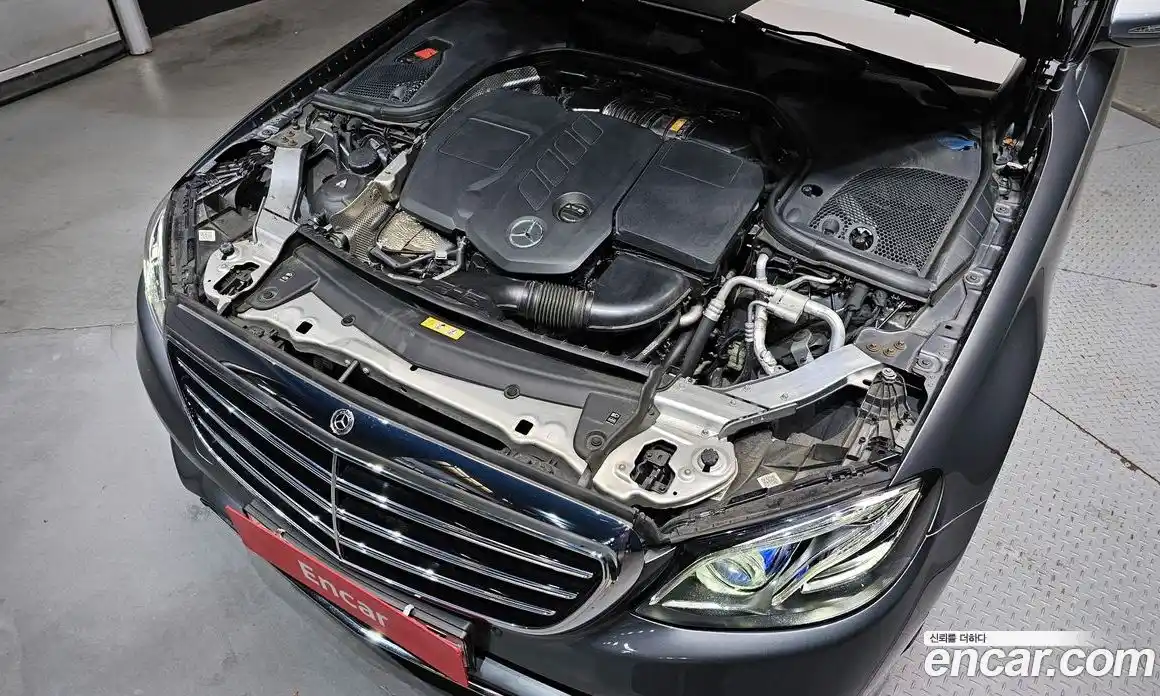 Mercedes-Benz E-Class 2019 1.9 Автомат в Москве № 157880, фото 13