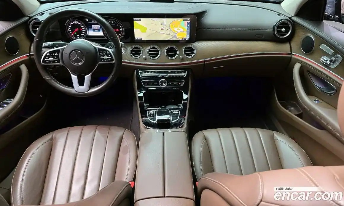 Mercedes-Benz E-Class 2019 1.9 Автомат в Москве № 157880, фото 16