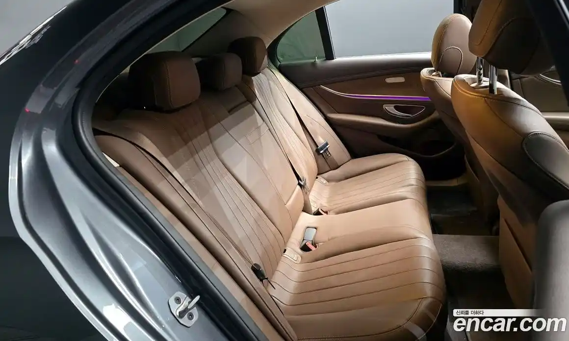 Mercedes-Benz E-Class 2019 1.9 Автомат в Москве № 157880, фото 20