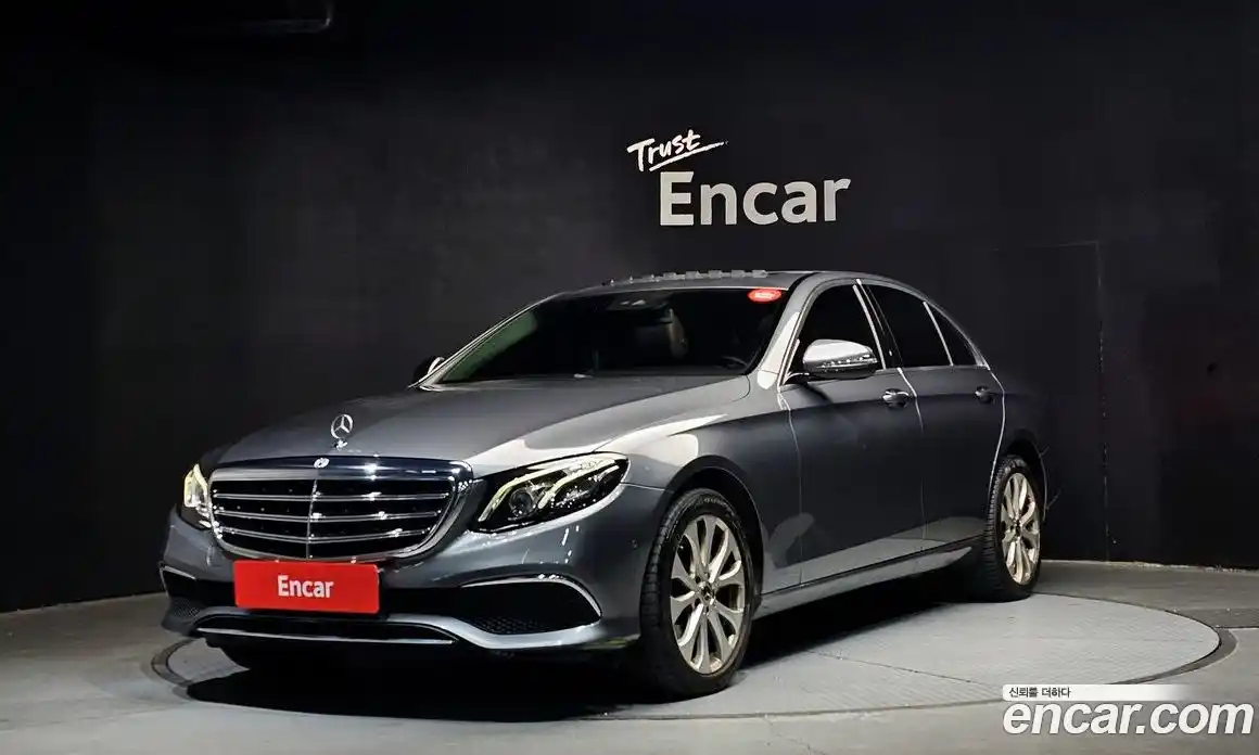 Mercedes-Benz E-Class 2019 1.9 Автомат в Москве № 157880, фото 5
