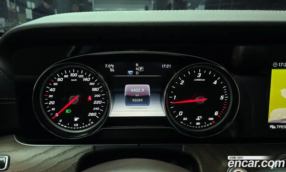 Mercedes-Benz E-Class 2019 1.9 Автомат в Москве № 157880, фото 6