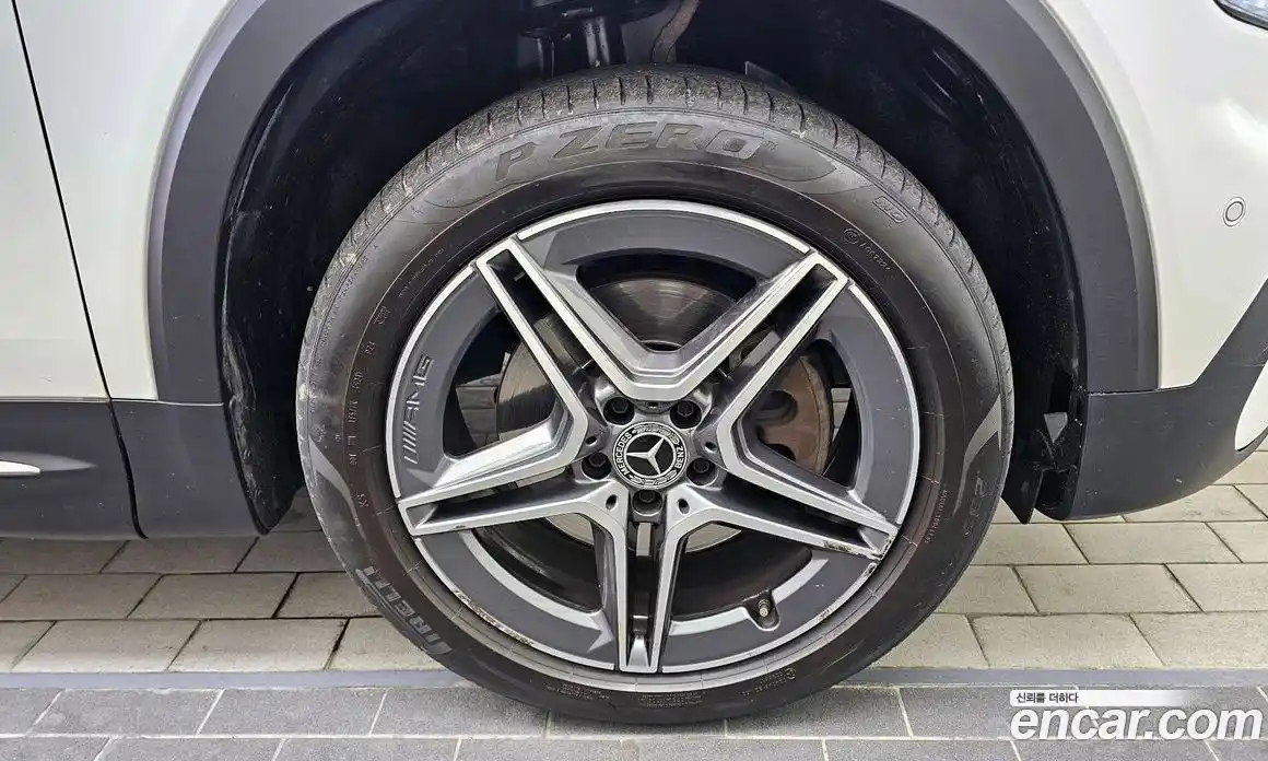 Mercedes-Benz GLB-Class 2022 2.0 Автомат в Москве № 160728, фото 14