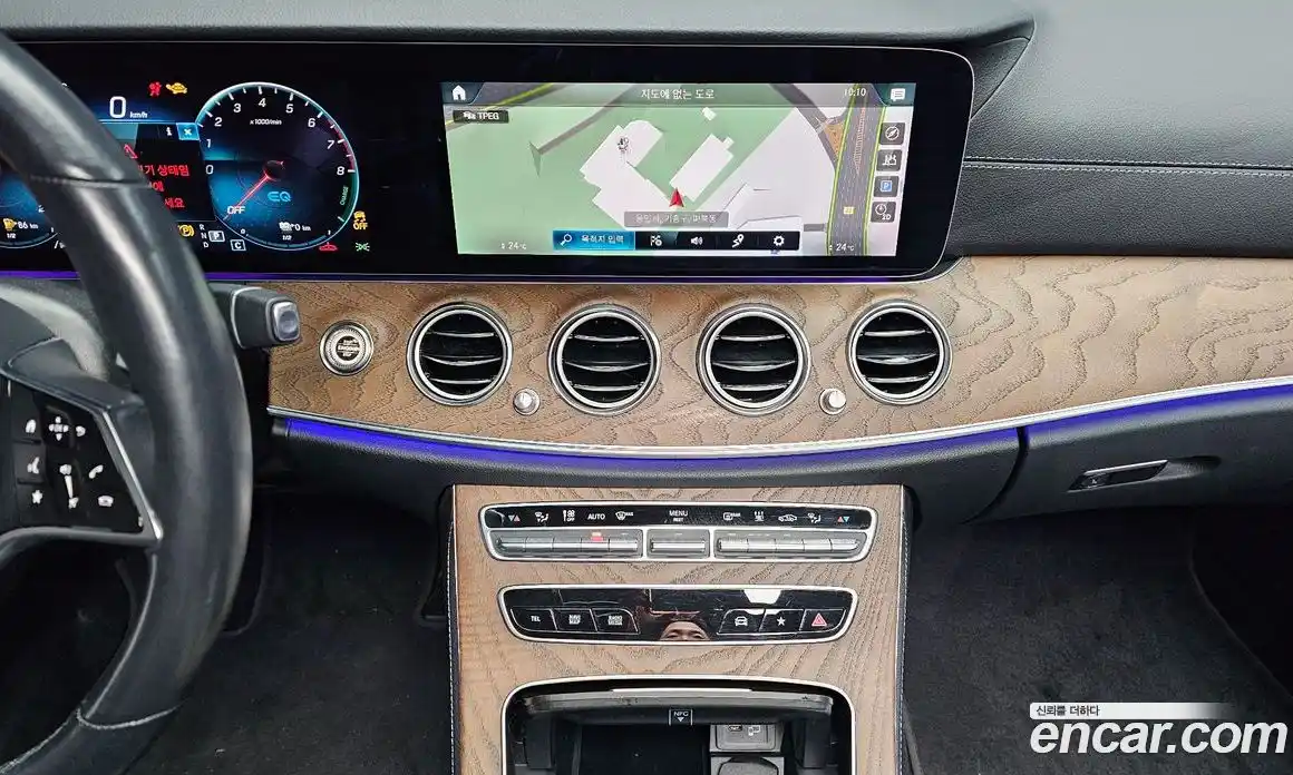 Mercedes-Benz E-Class 2021 2.0 Автомат в Москве № 161260, фото 13