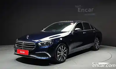 Mercedes-Benz E-Class 2021 2.0 Автомат в Москве № 161260, миниатюра 2