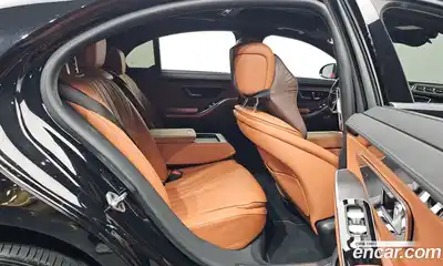 Mercedes-Benz S-Class 2021 2.9 Автомат в Москве № 161951, миниатюра 3