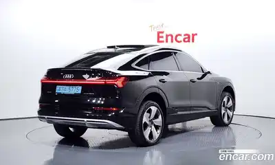 Audi e-tron, 2022