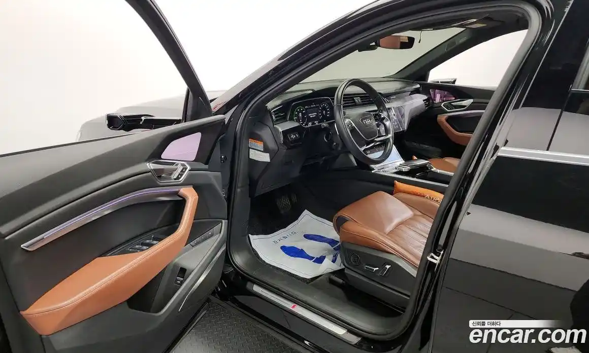 Audi e-tron 2022 0.2 Автомат в Москве № 163298, фото 15