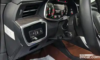 Audi A6 2021 2.0 Автомат в Москве № 163537, миниатюра 10