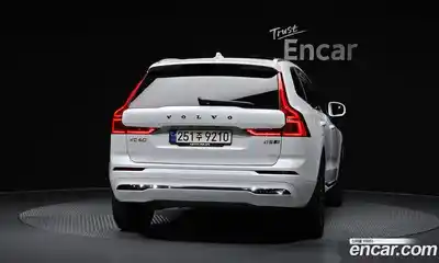 Volvo XC60 2024 2.0 Автомат в Москве № 164200, миниатюра 4