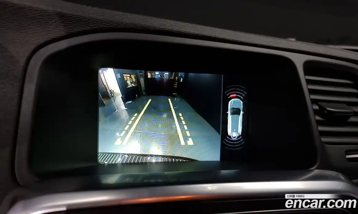 Volvo V60 2016 2.5 Автомат в Москве № 164569, фото 3