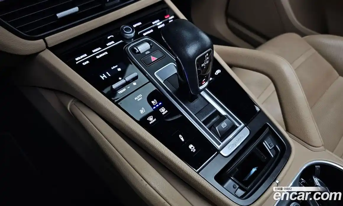 Porsche Cayenne 2019 3.0 Автомат в Москве № 165439, фото 19