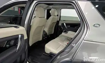 Land Rover Discovery Sport 2022 2.0 Автомат в Москве № 166107, миниатюра 11