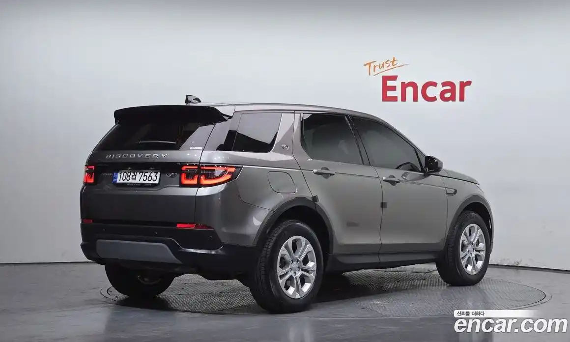 Land Rover Discovery Sport 2022 2.0 Автомат в Москве № 166107, фото 19