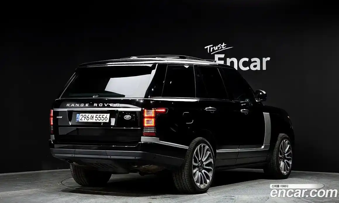 Land Rover Range-Rover 2014 5.0 Автомат в Москве № 166181, фото 9