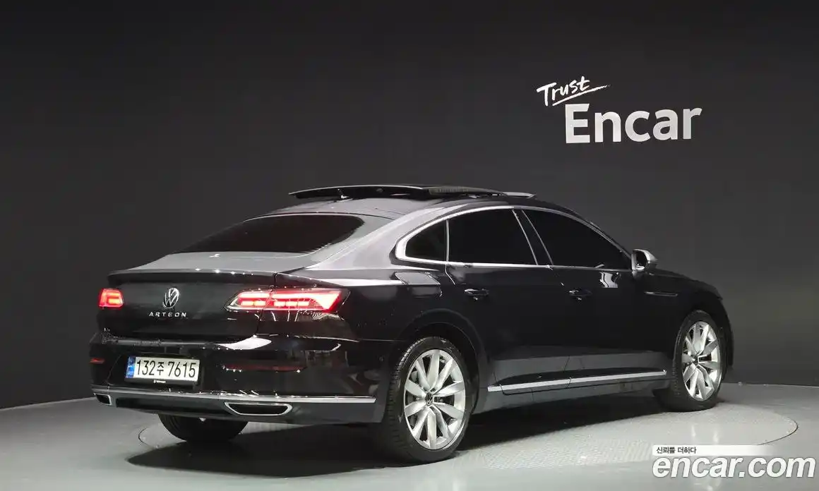 Volkswagen Arteon 2023 2.0 Автомат в Москве № 168499, фото 19