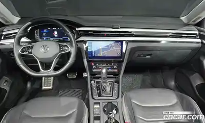 Volkswagen Arteon 2023 2.0 Автомат в Москве № 168499, миниатюра 9