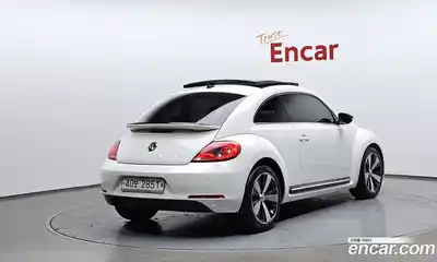 Volkswagen Beatle 2013 2.0 Автомат в Москве № 168789, миниатюра 2