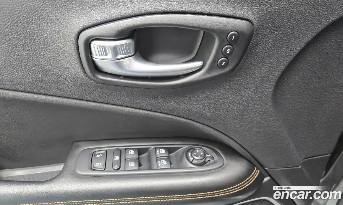 Jeep Compass 2021 2.4 Автомат в Москве № 169405, фото 16