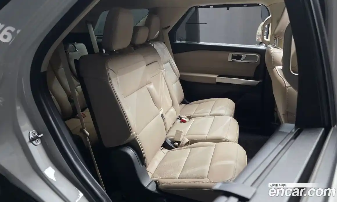 Ford Explorer 2021 2.3 Автомат в Москве № 170828, фото 19