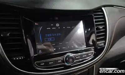 Chevrolet Trax 2019 1.4 Автомат в Москве № 1716, миниатюра 3