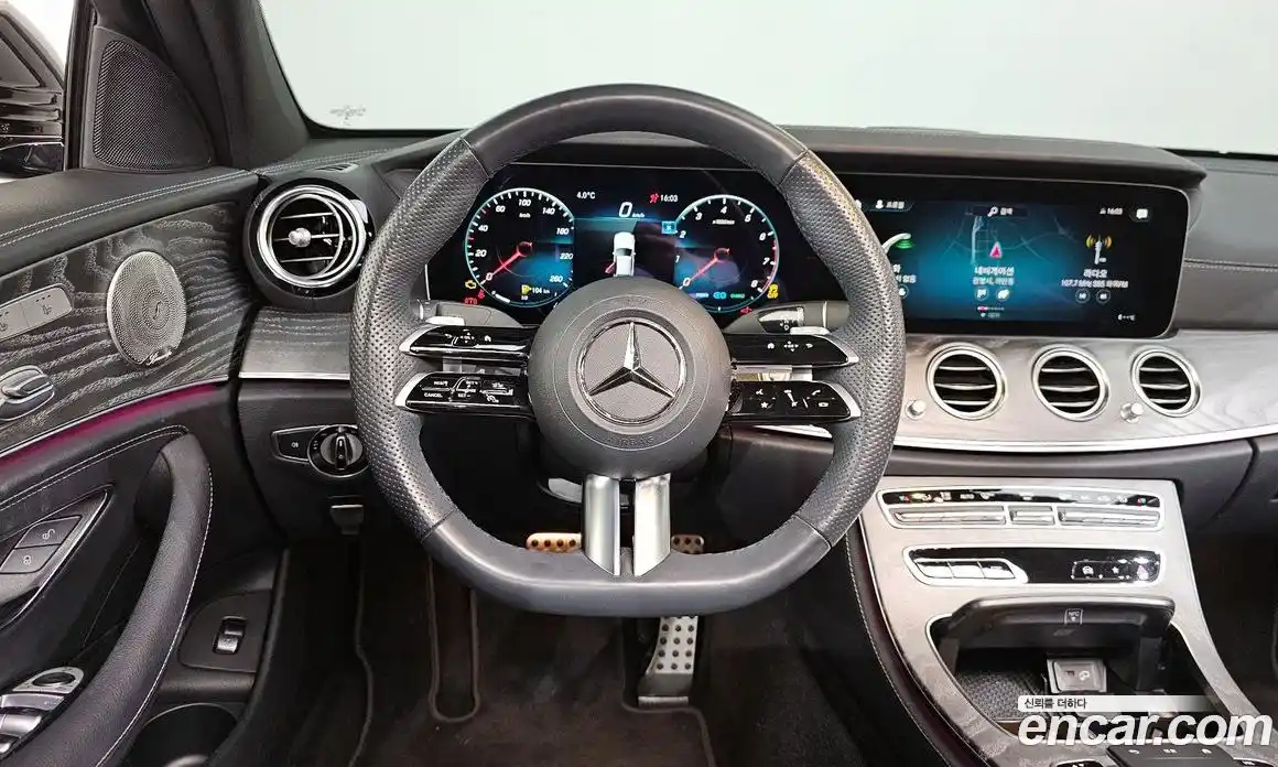 Mercedes-Benz E-Class 2023 2.0 Автомат в Москве № 175478, фото 20