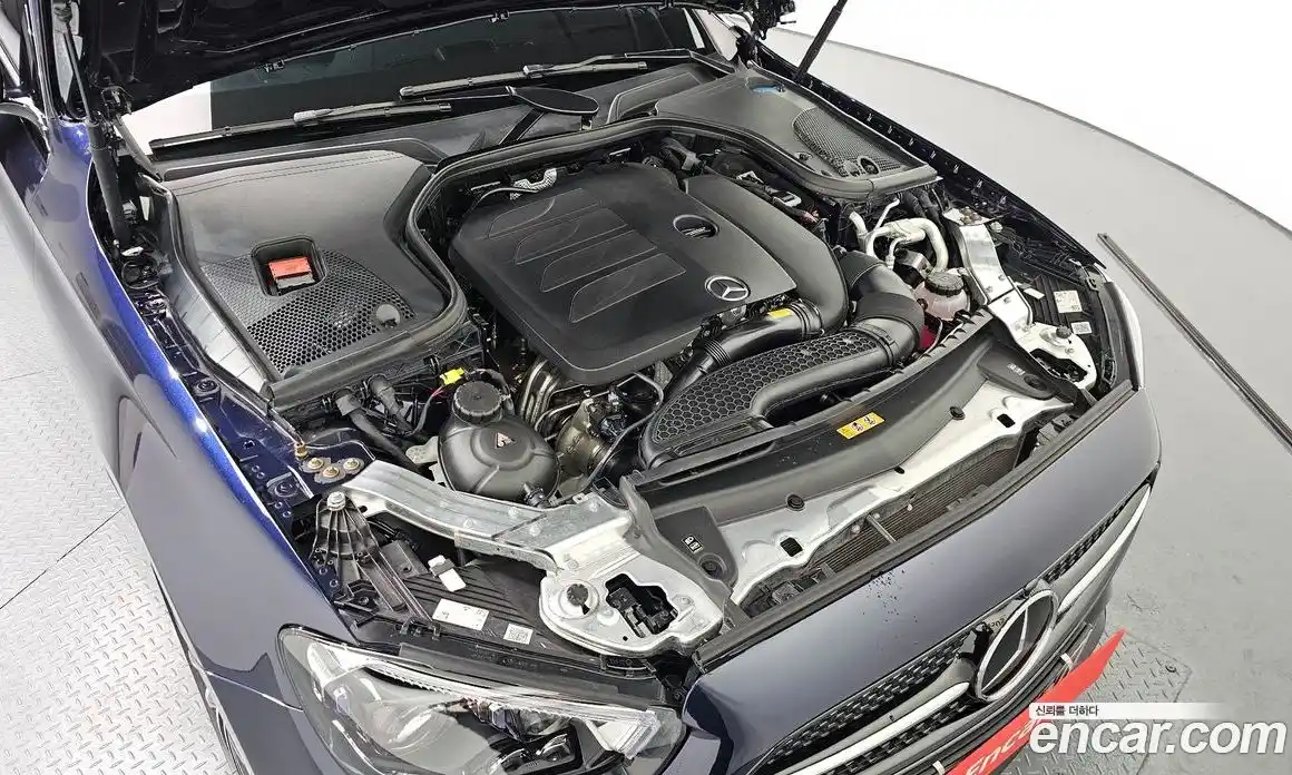 Mercedes-Benz E-Class 2023 2.0 Автомат в Москве № 175478, фото 8