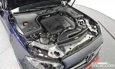 Mercedes-Benz E-Class 2023 2.0 Автомат в Москве № 175478, миниатюра 8