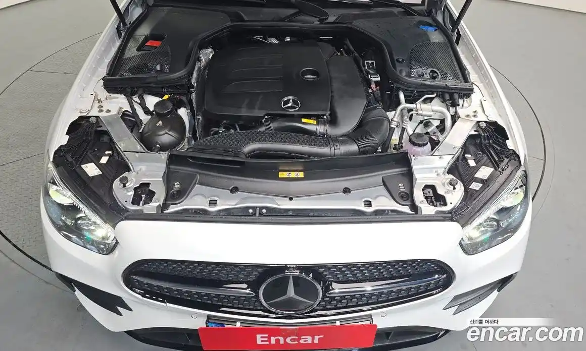 Mercedes-Benz E-Class 2023 2.0 Автомат в Москве № 176119, фото 19