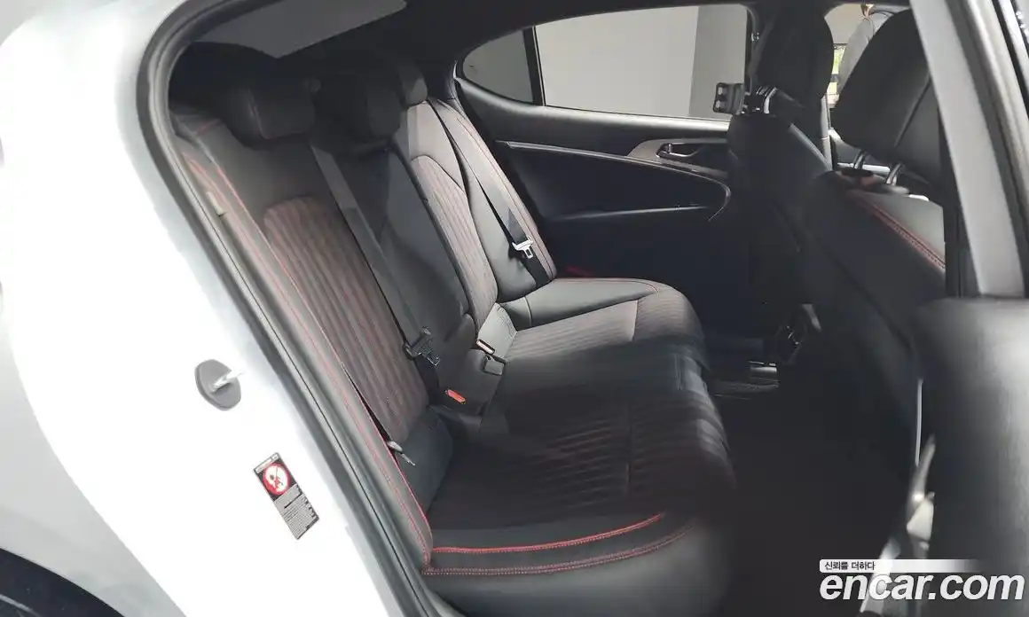 Genesis G70 2019 2.0 Автомат в Москве № 18208, фото 13