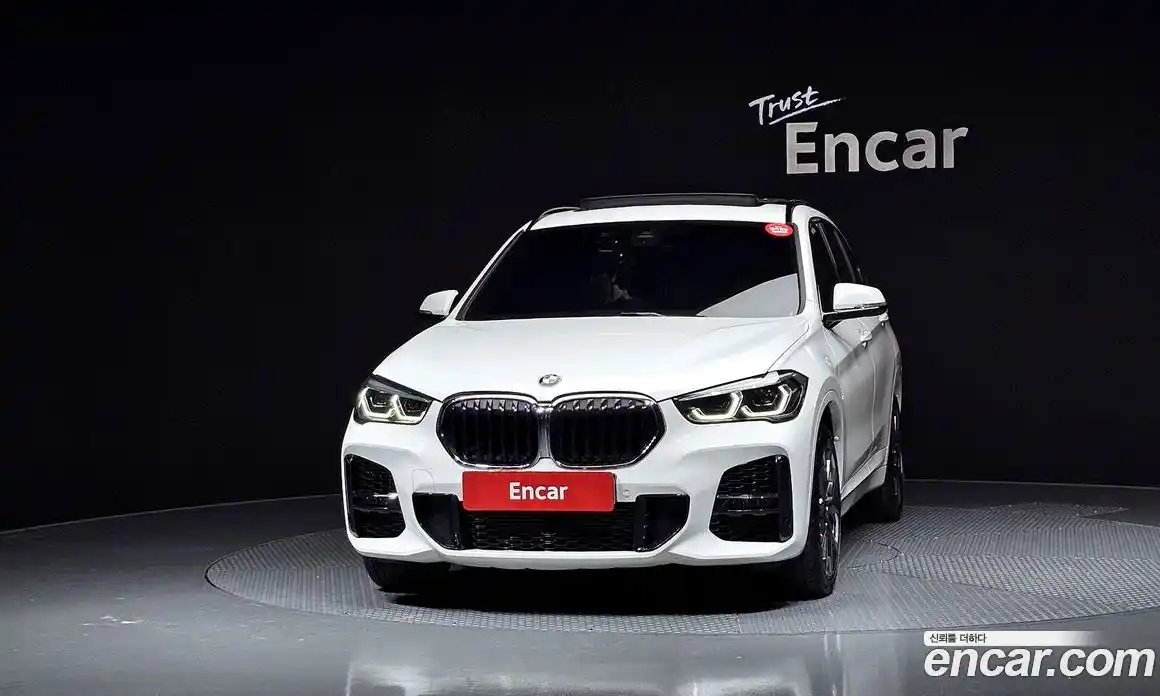 BMW X1 2022 2.0 Автомат в Москве № 191583, фото 11