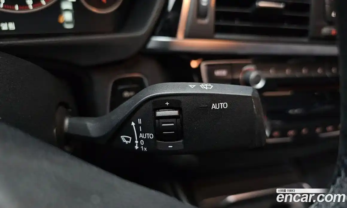 BMW 3-Series 2018 2.0 Автомат в Москве № 192755, фото 20